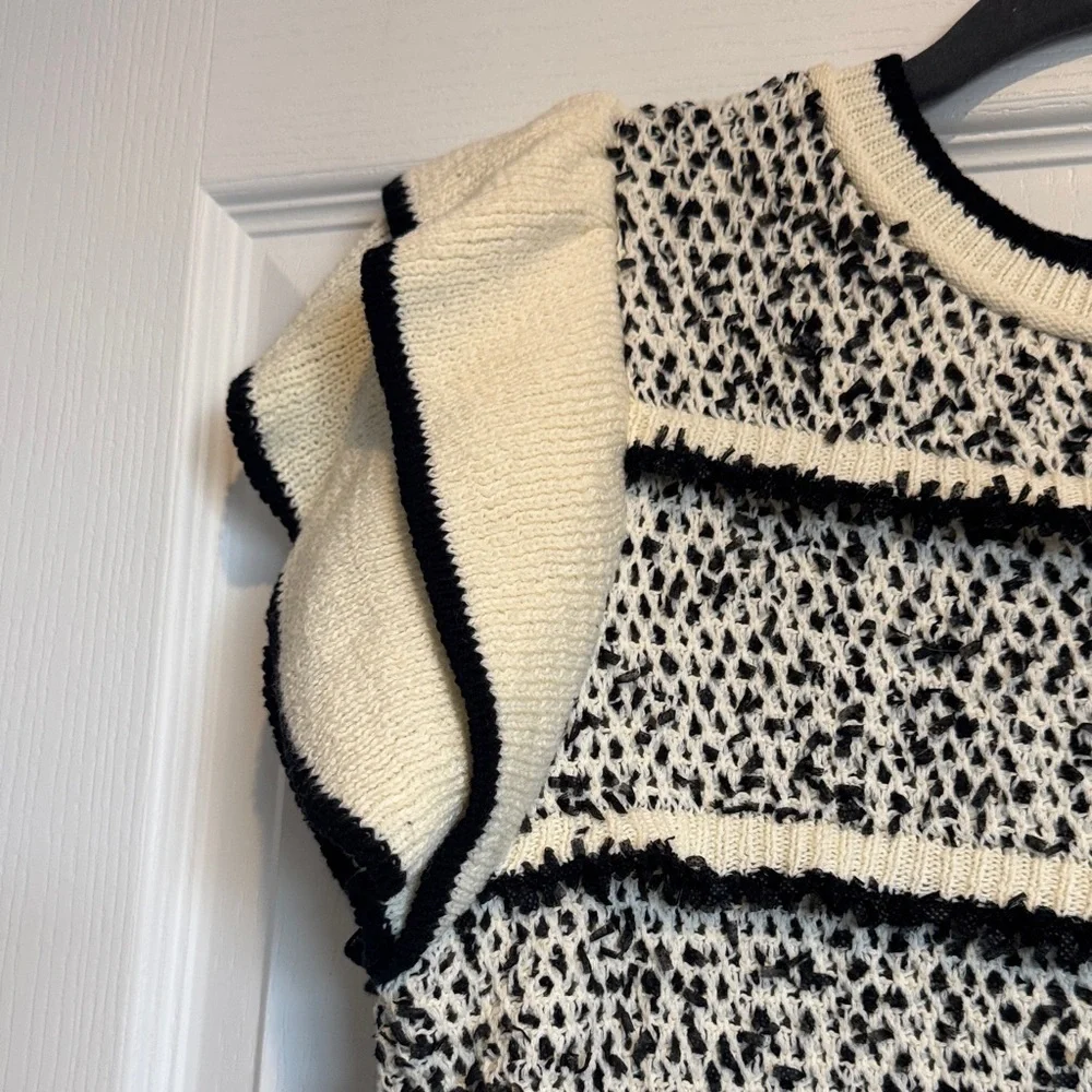 Skies Are Blue Cream and Black Patterned Sweater